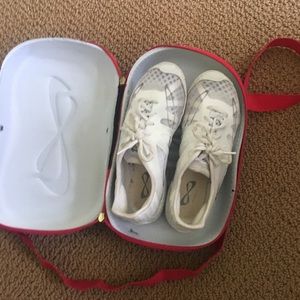Size 7 NFINITY Vengeance Cheer Shoes!